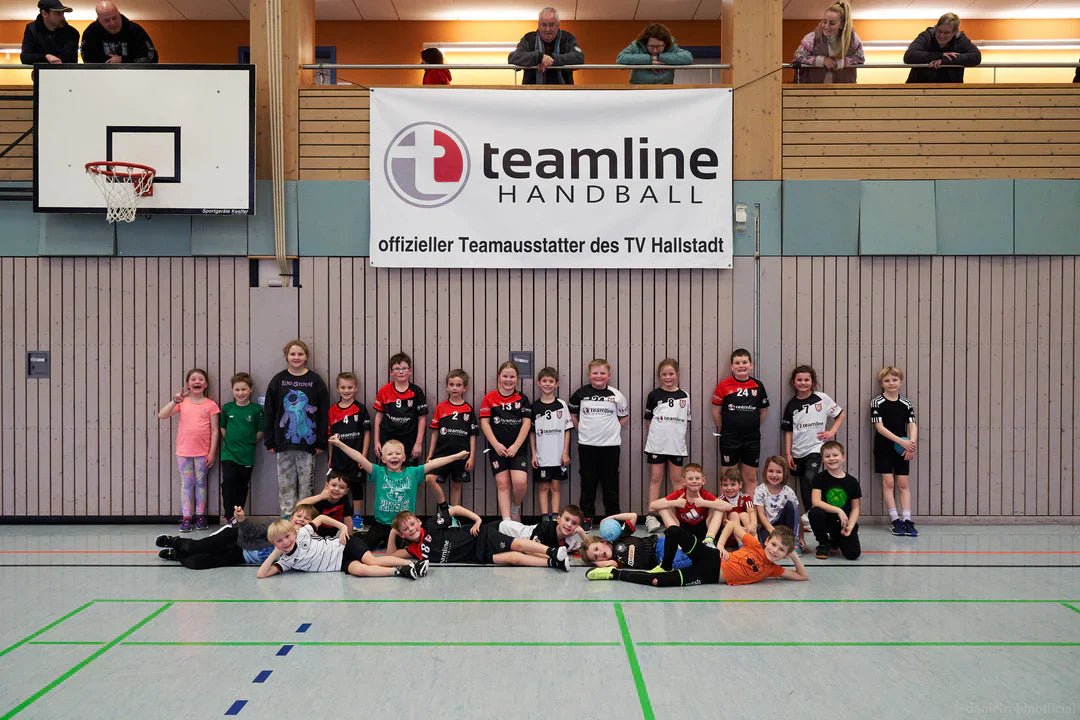 Neue Handball-Wendetrikots für die Kids vom TV Hallstadt - Teamline Website